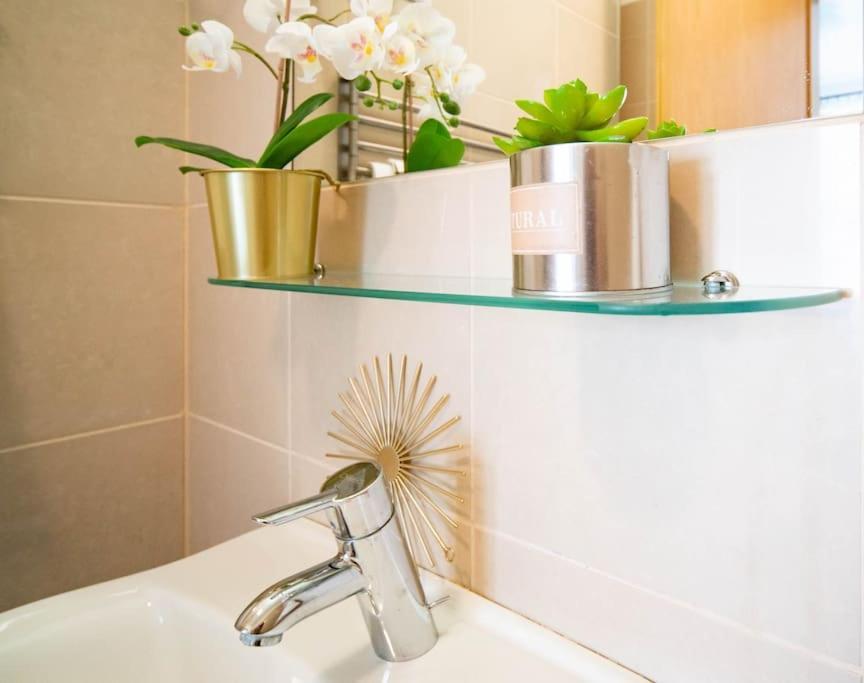 Free Parking! Soho Budapest 304, 4 Ppl, Ac, Fast Wifi, Smart Tv 外观 照片