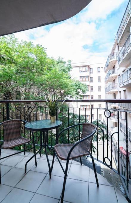Free Parking! Soho Budapest 304, 4 Ppl, Ac, Fast Wifi, Smart Tv 外观 照片